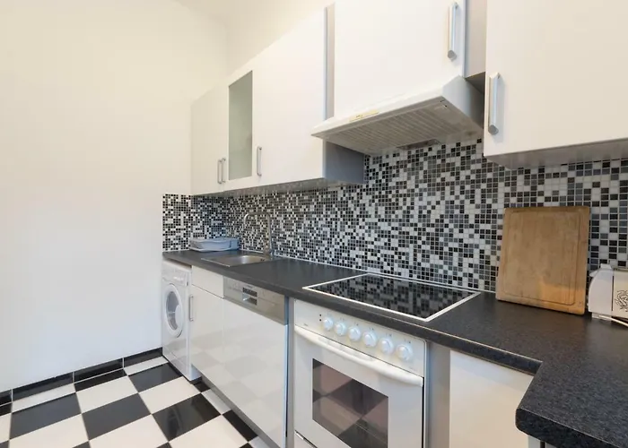 דירה Spacious In Center With Terrace *