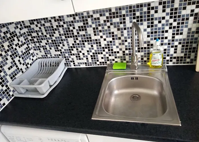 Spacious In Center With Terrace דירה *